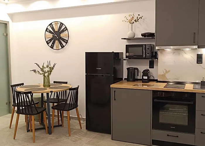 Th Tsimas Luxury 4 Apartment